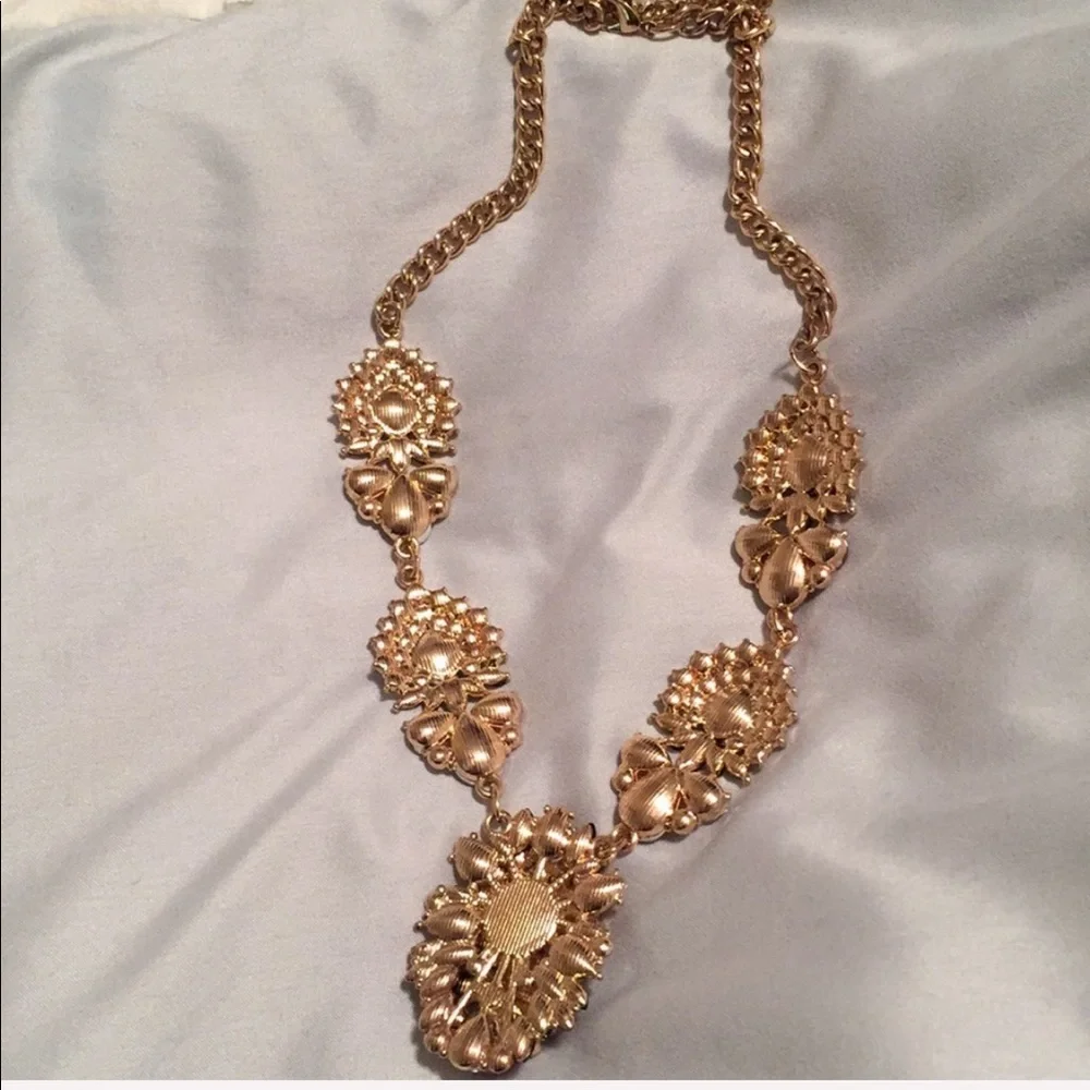 Cluster Rhinestone Necklace - Picture 4 of 6